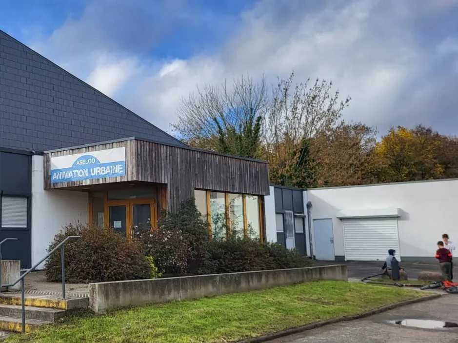 La jeunesse ? Ils s’en foutent !